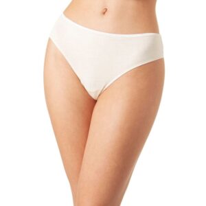 Gebroken witte slips in voordeel pack. Deze slips met kanten achterkant zijn gemaakt van bamboe.